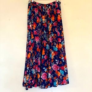 Full maxi skirt